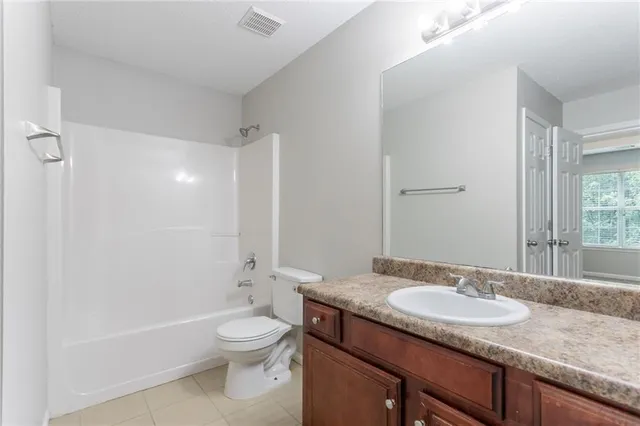 $364,000 | 7190 Cavender Drive Southwest, Atlanta, GA 30331