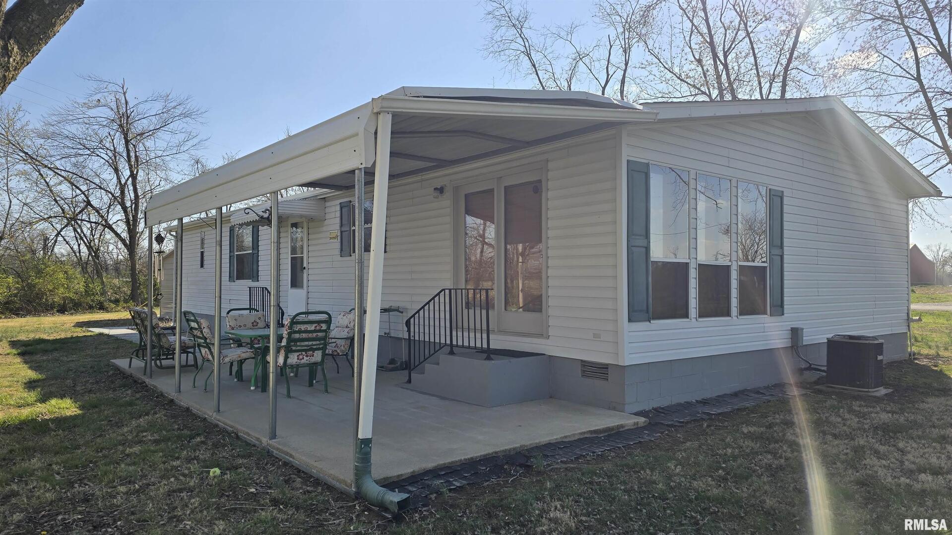 3110 Devillez Road Harrisburg, IL 62946 - Photo 7 of 26 Gallery Image 7