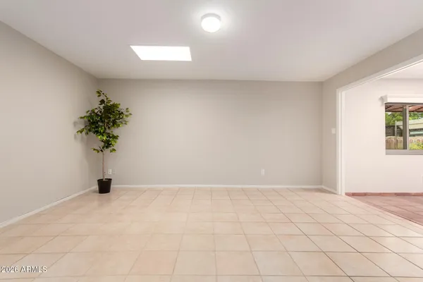 $389,000 | 1833 West Citrus Way, Phoenix, AZ 85015