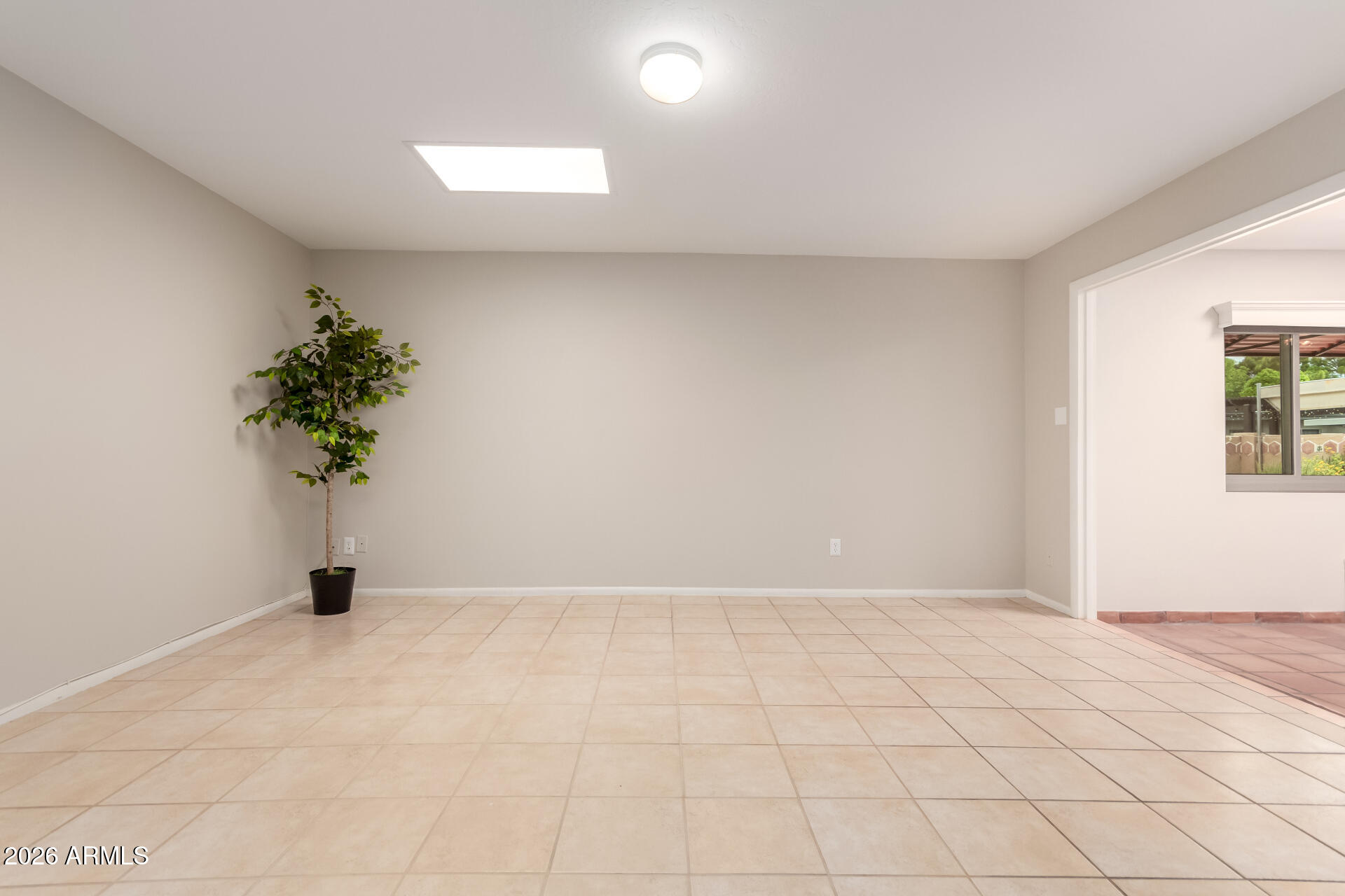 1833 West Citrus Way Phoenix, AZ 85015 - Photo 29 of 36 a view of a room with a potted plant