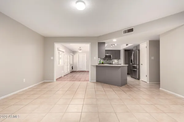 $389,000 | 1833 West Citrus Way, Phoenix, AZ 85015