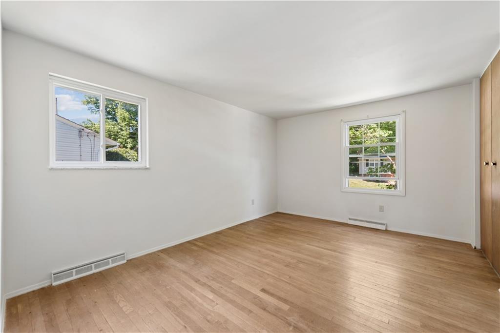 690 Blue Ridge Road Pittsburgh, PA 15239 - Photo 17 of 33