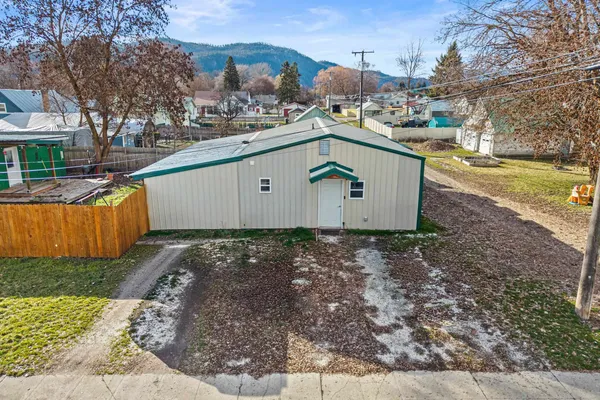 $220,000 | 108 South Stevens Street, Chewelah, WA 99109