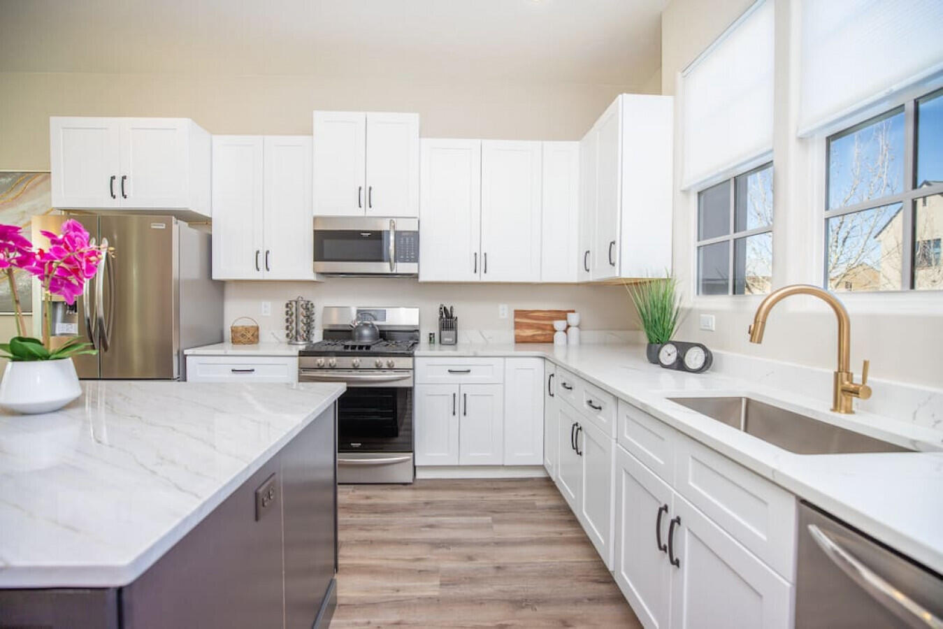 4307 Canterbury Road Hurricane, UT 84737 - Photo 3 of 45 Kitchen b