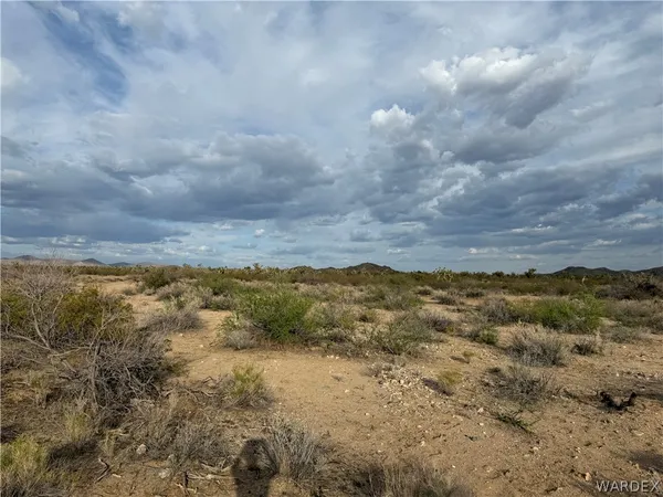 $25,000 | 0 Mesquite, Unit 2090, Yucca, AZ 86438