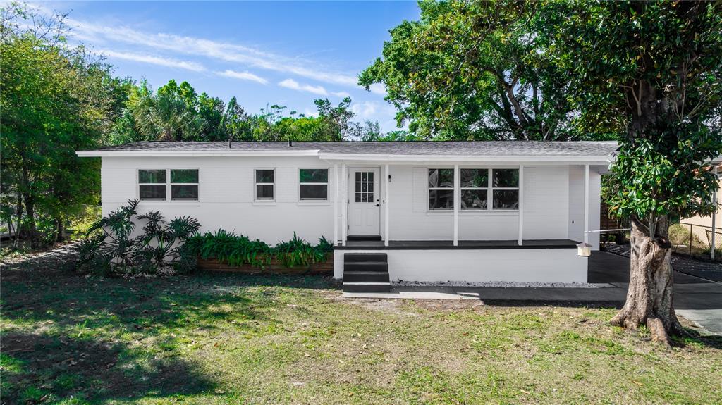 5508 Meridian Way Orlando, FL 32808 - Photo 1 of 1 Front