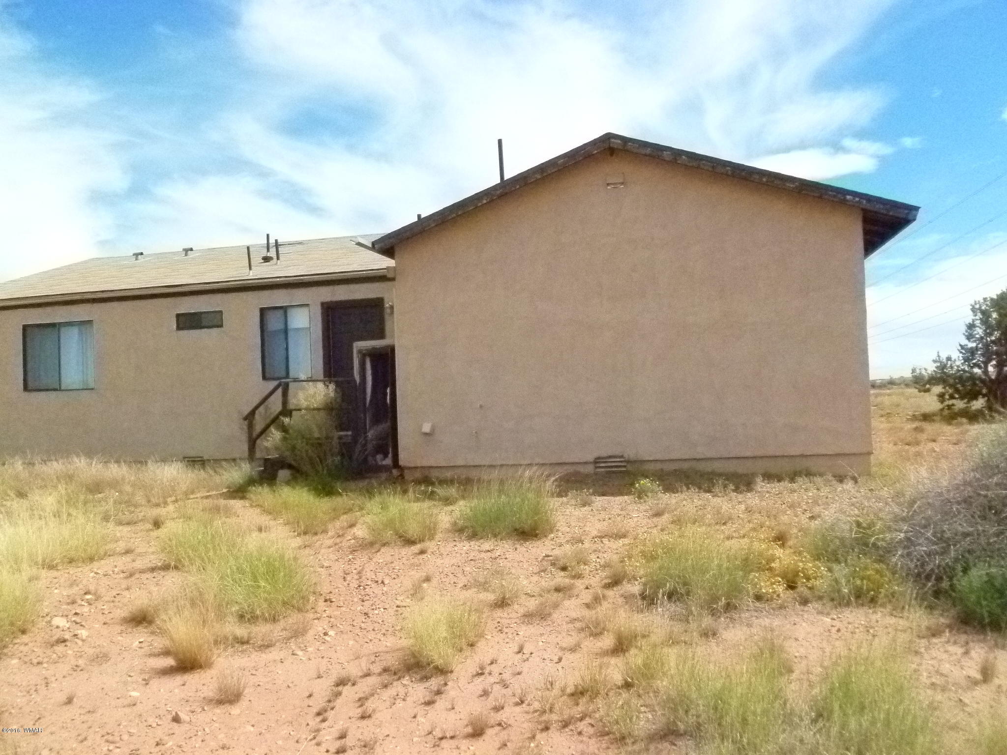 5218 Longhorn Road Snowflake, AZ 85937 - Photo 33 of 41 a backyard of a house