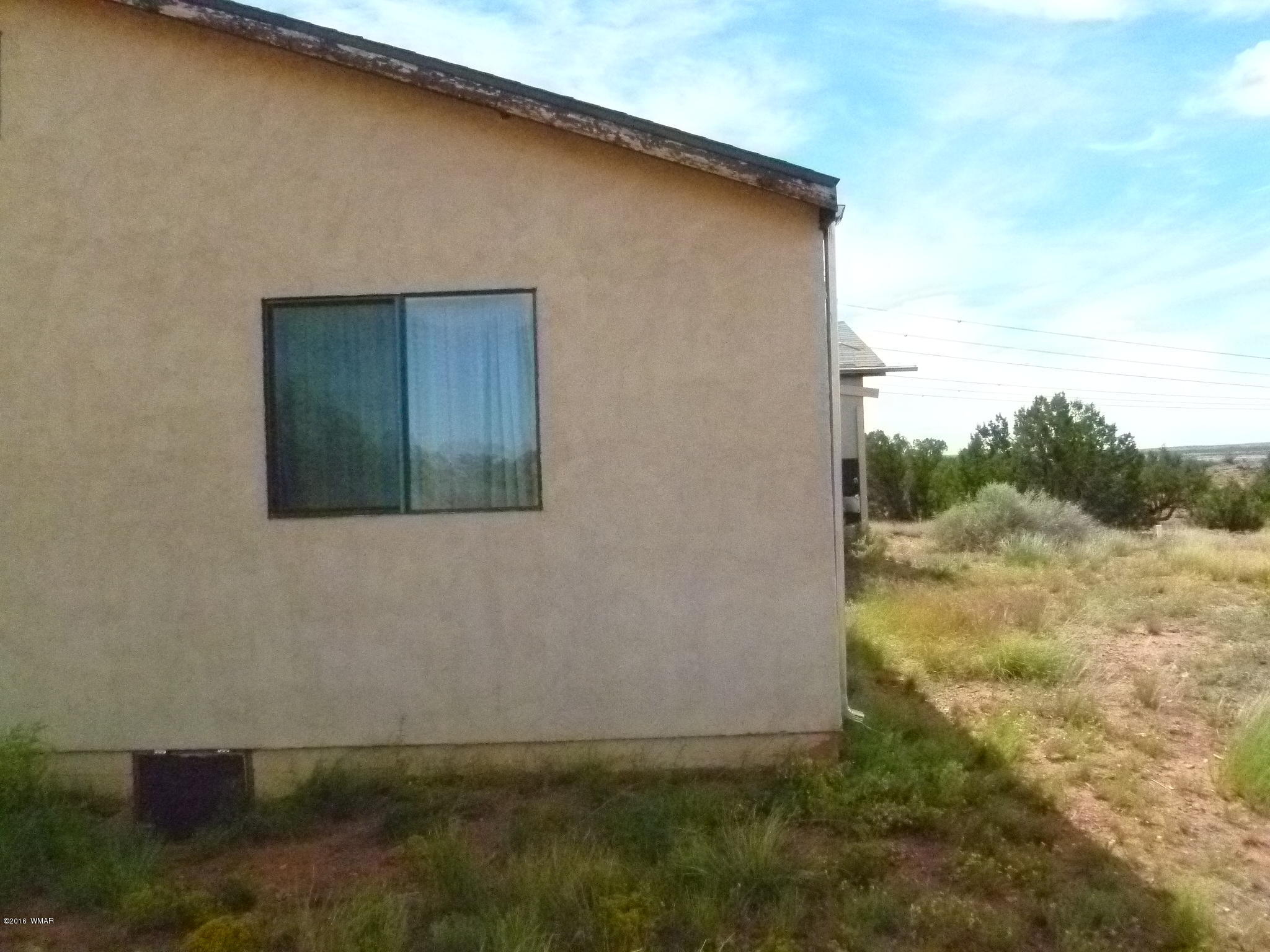 5218 Longhorn Road Snowflake, AZ 85937 - Photo 35 of 41 a backyard of a house