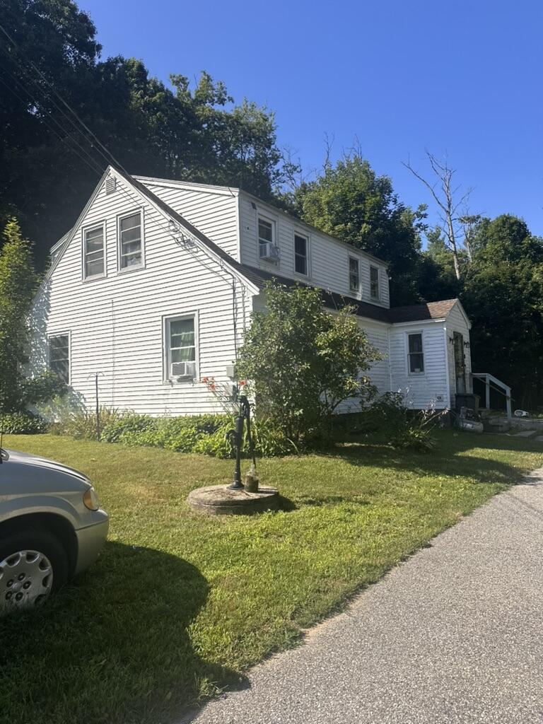 135 Upland Road Lisbon, ME 04252 - Photo 5 of 28 B3D8BD02-7CE5-4A1C-9A16-E2E68682FC63_1_1