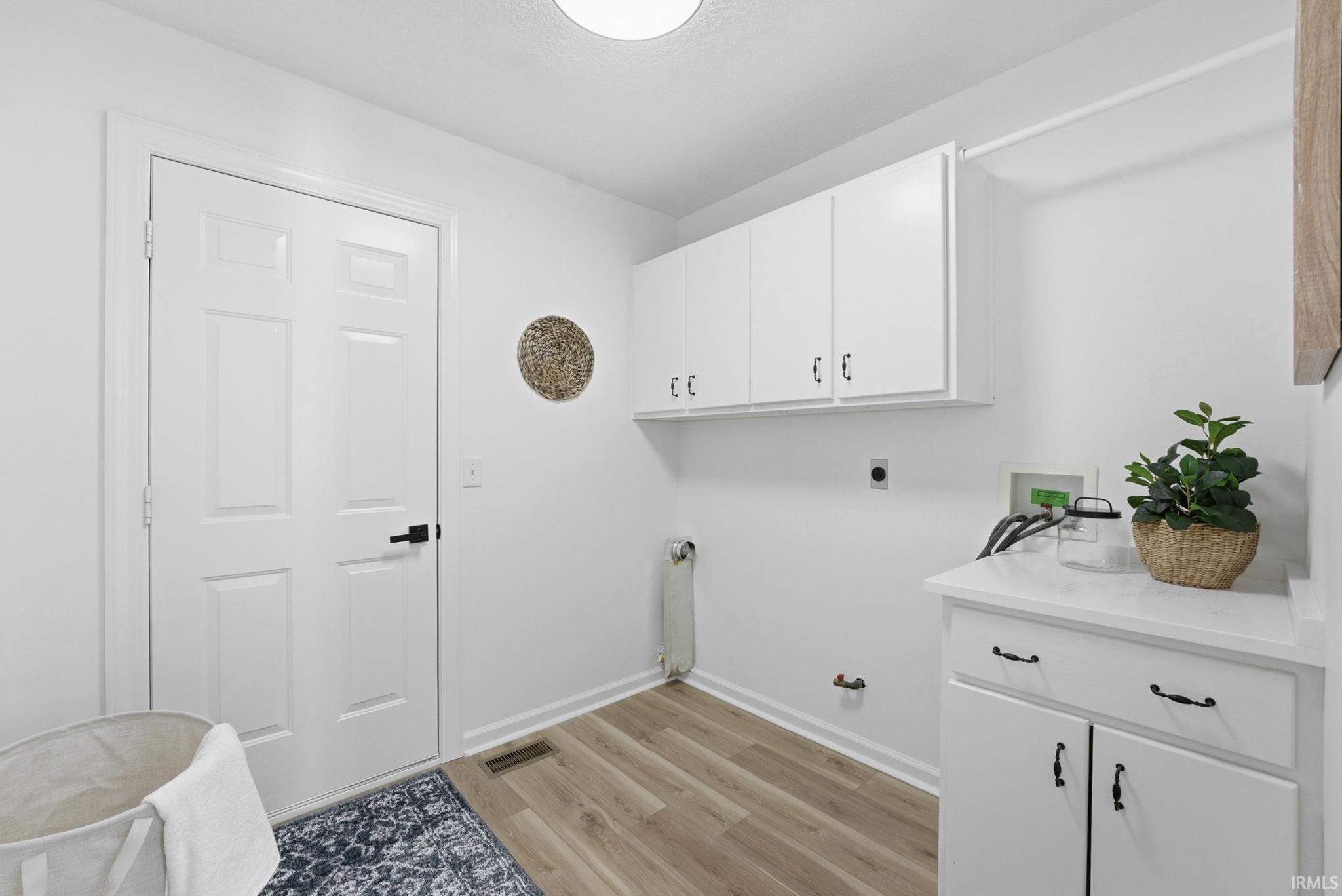 9818 Sea View Cove Fort Wayne, IN 46835 - Photo 33 of 36