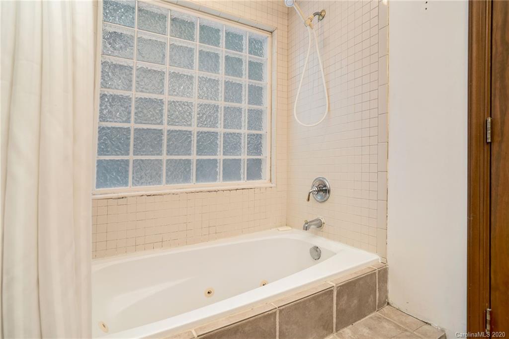 440 Alexander Street Matthews, NC 28105 - Photo 23 of 41
