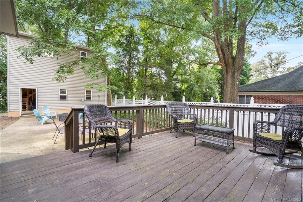 440 Alexander Street Matthews, NC 28105 - Photo 39 of 41