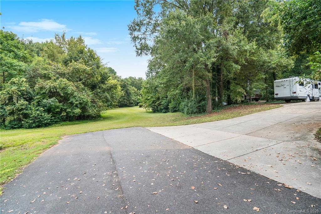 440 Alexander Street Matthews, NC 28105 - Photo 40 of 41