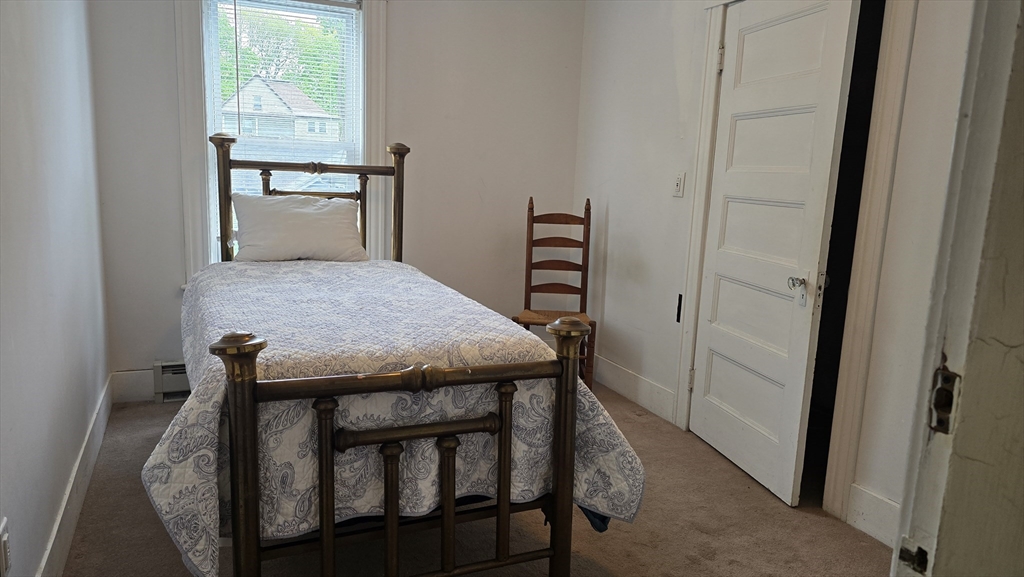 19 Denmark Street Worcester, MA 01605 - Photo 8 of 38