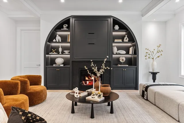 $3,449,000 | 247 Broad Meadow Road, Needham, MA 02492