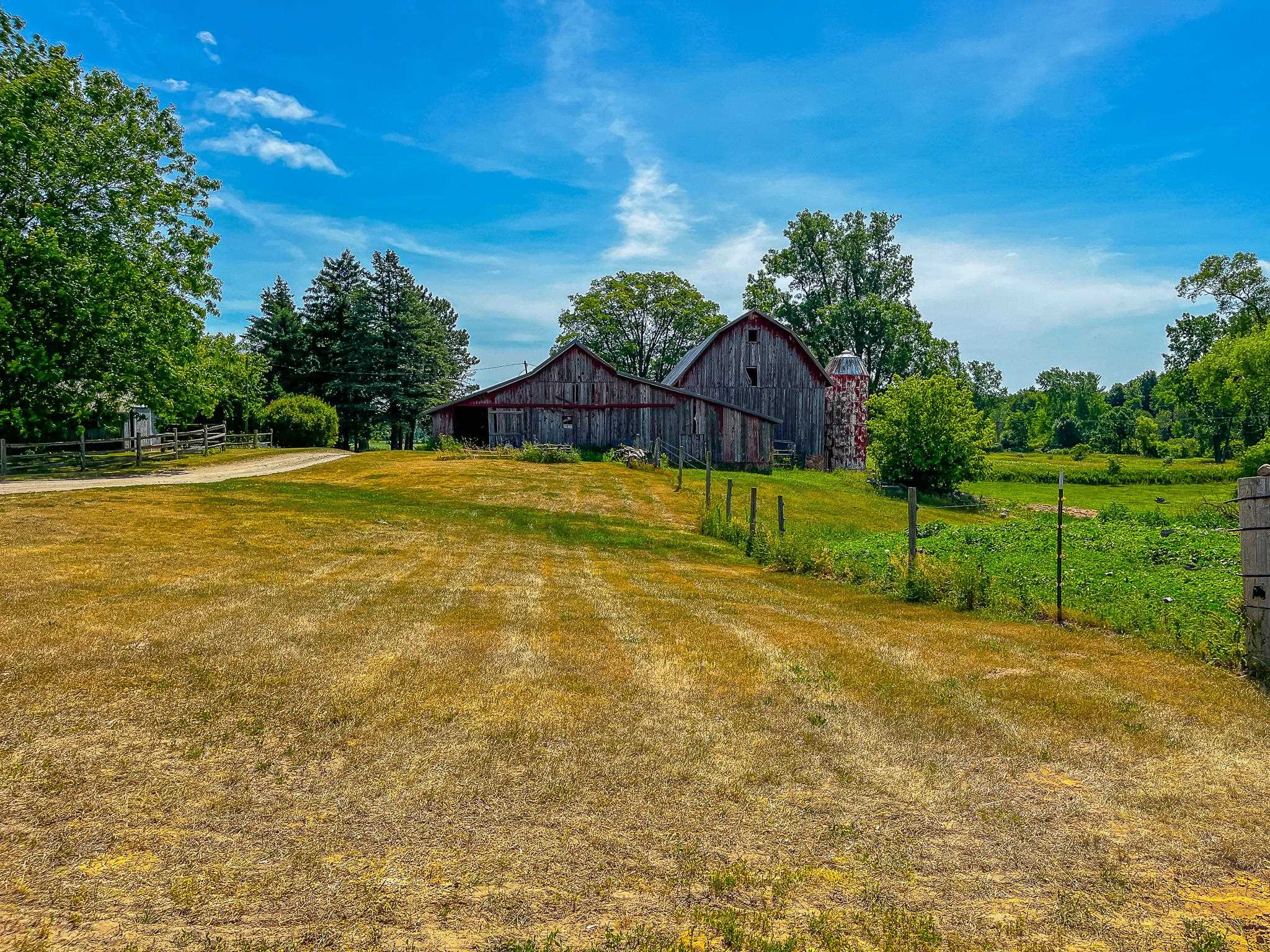 5691 North Rich Road Elwell, MI 48832 - Photo 7 of 63 1901945-6.JPG