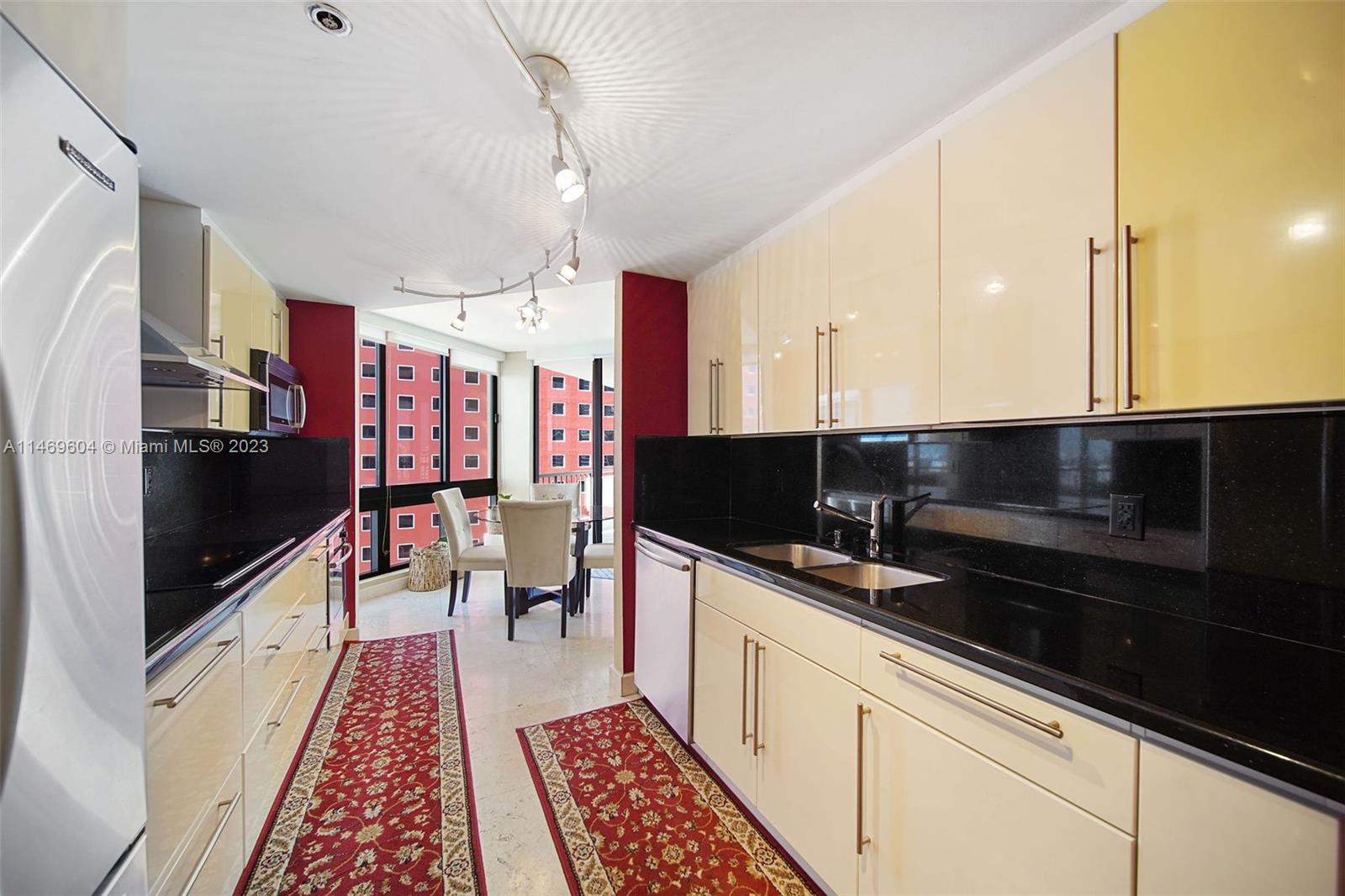 Brickell Miami, FL 33129 - Photo 14 of 45