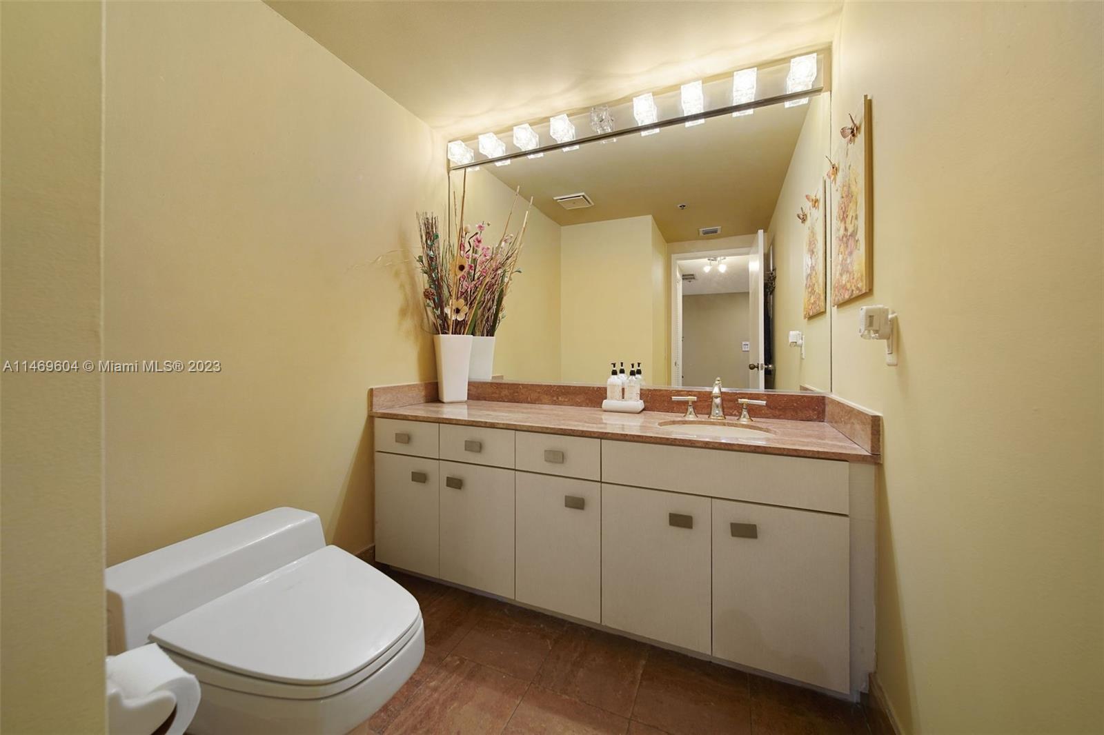 Brickell Miami, FL 33129 - Photo 18 of 45