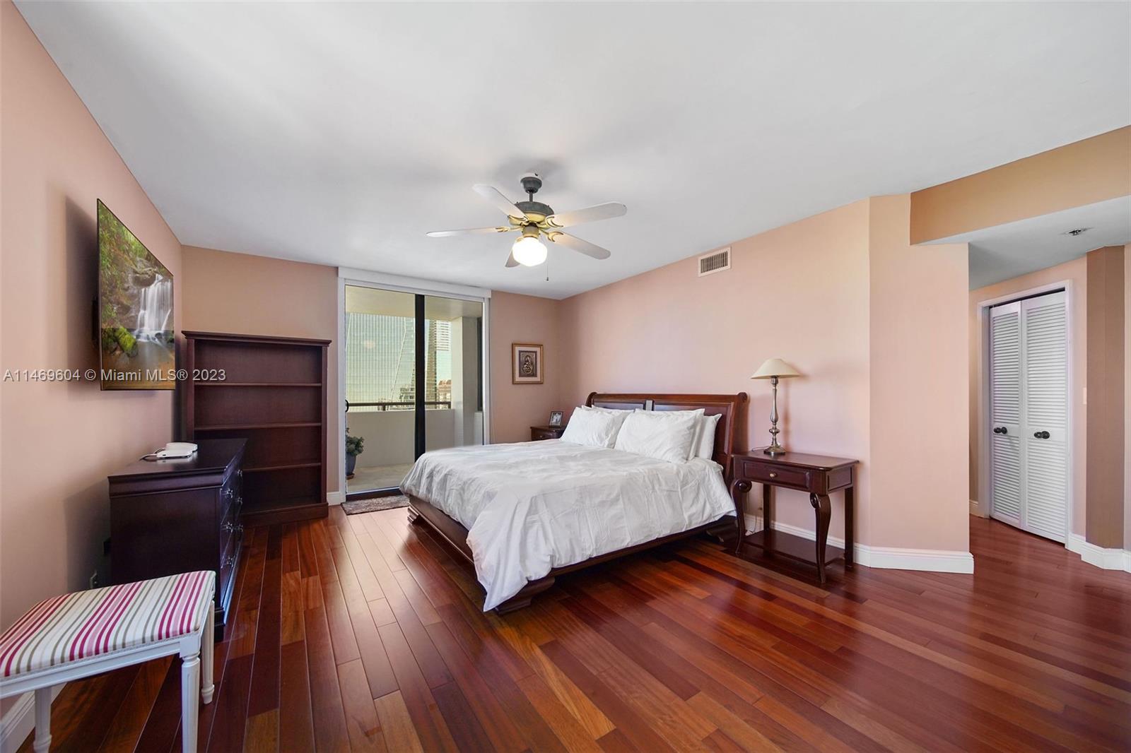 Brickell Miami, FL 33129 - Photo 19 of 45