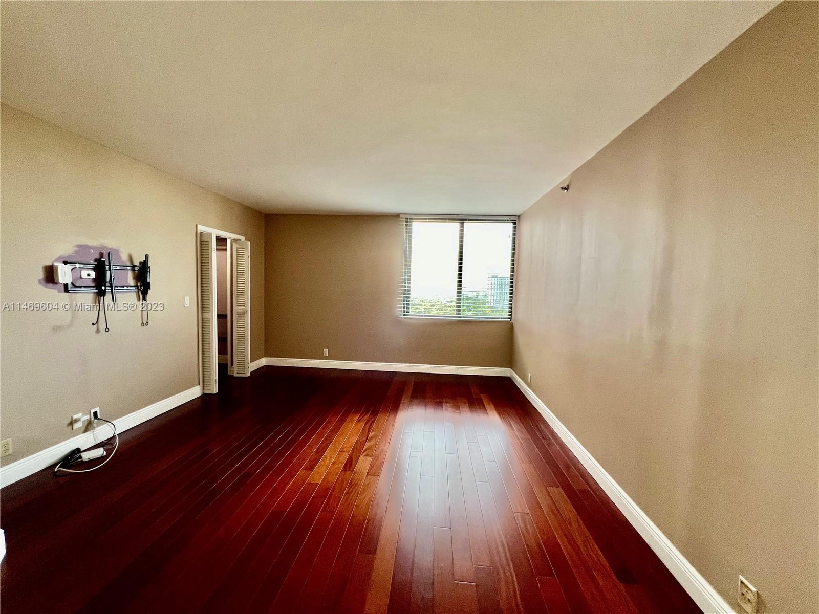 Brickell Miami, FL 33129 - Photo 37 of 45