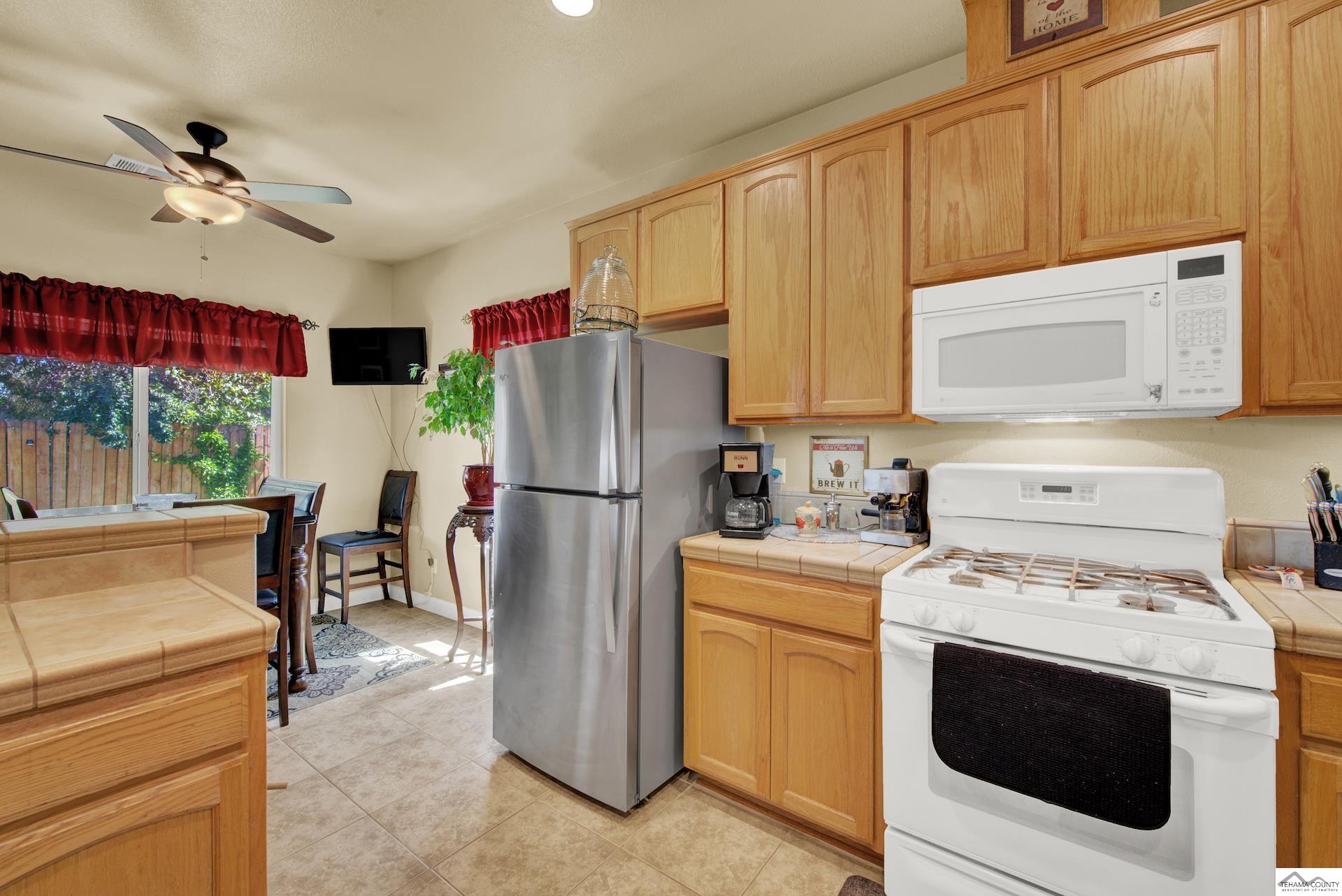 519 Fairview Avenue Corning, CA 96021 - Photo 39 of 75