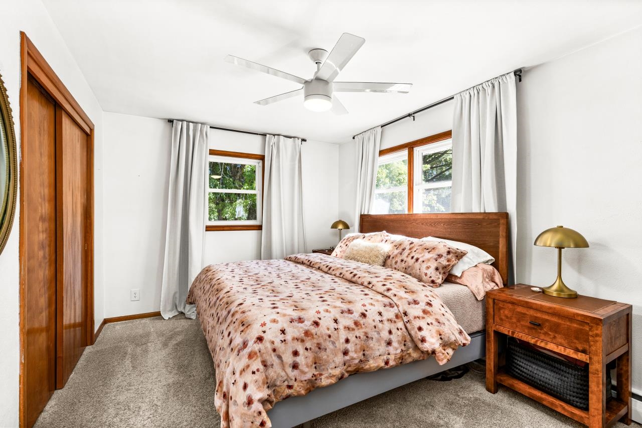 804 15th Avenue East Superior, WI 54880 - Photo 16 of 47