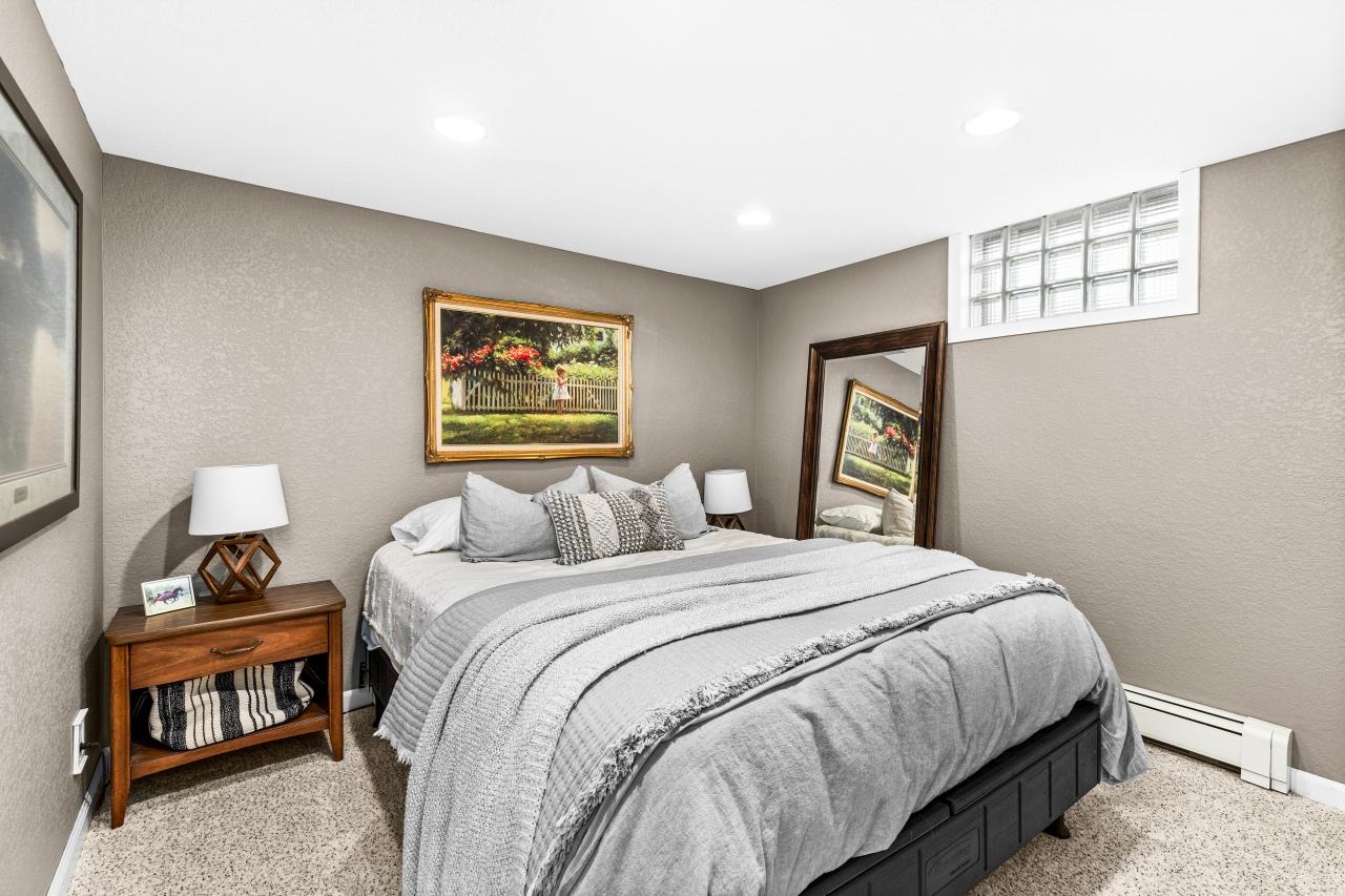 804 15th Avenue East Superior, WI 54880 - Photo 24 of 47