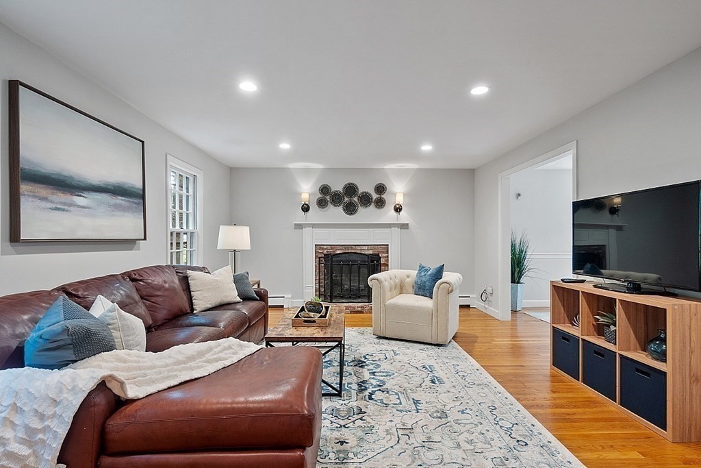 42 Pine Hill Road Boxborough, MA 01719 - Photo 16 of 36 Gallery Image 16