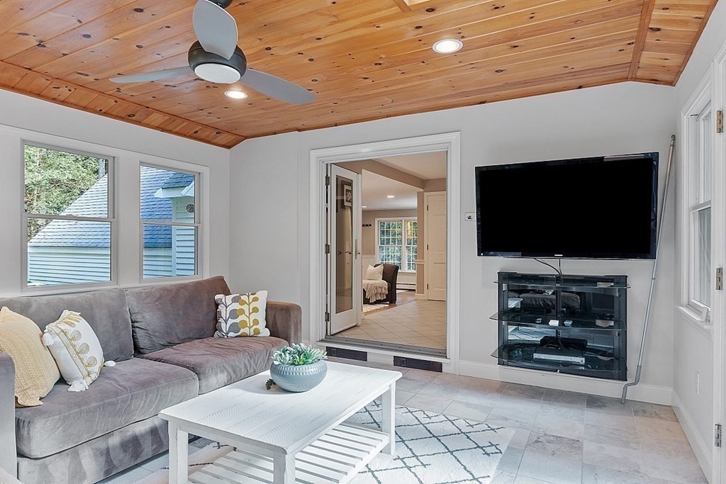42 Pine Hill Road Boxborough, MA 01719 - Photo 22 of 36 Gallery Image 22