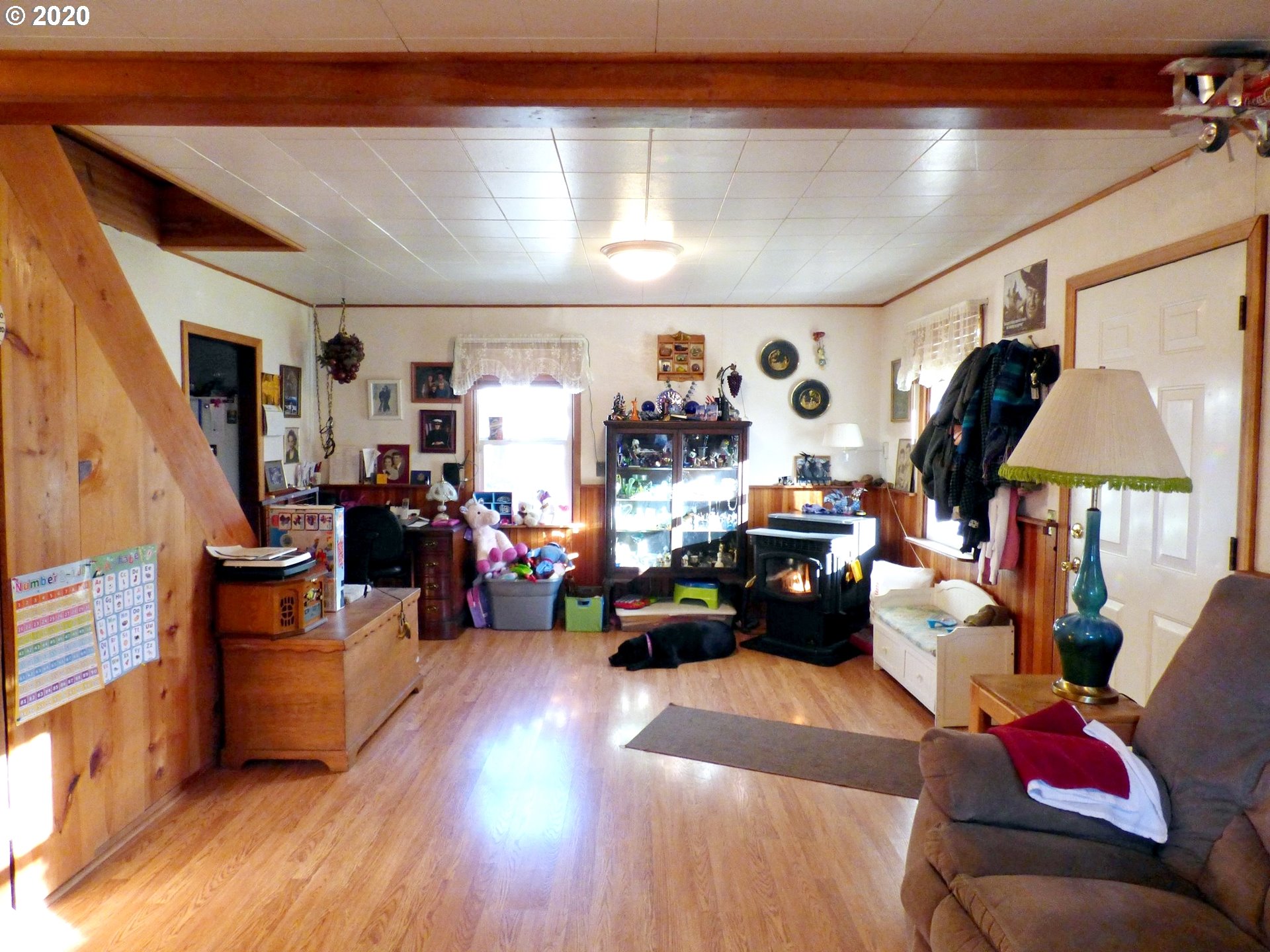 37165 Row River Road Dorena, OR 97434 - Photo 4 of 31 Gallery Image 4
