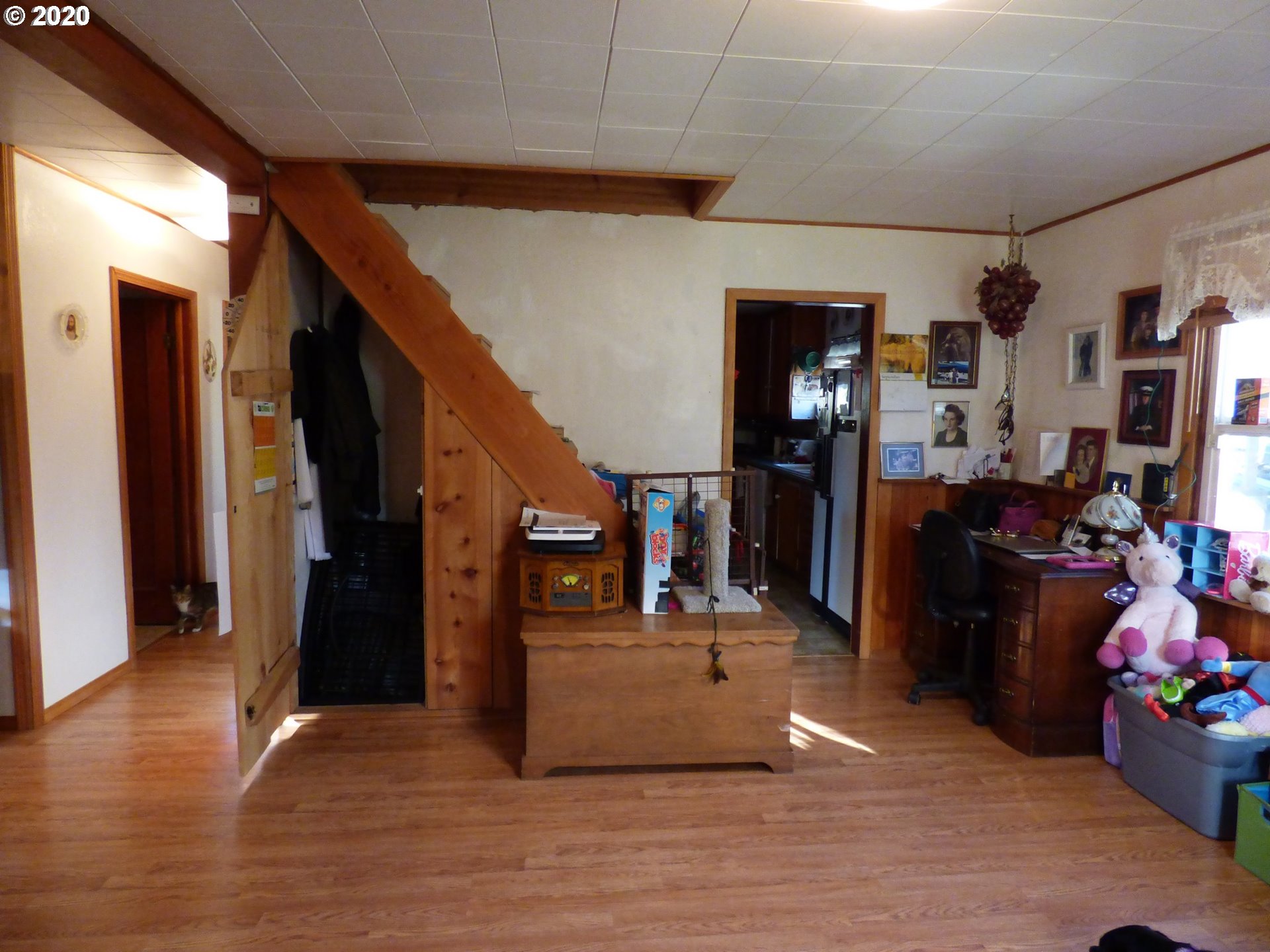 37165 Row River Road Dorena, OR 97434 - Photo 5 of 31 Gallery Image 5