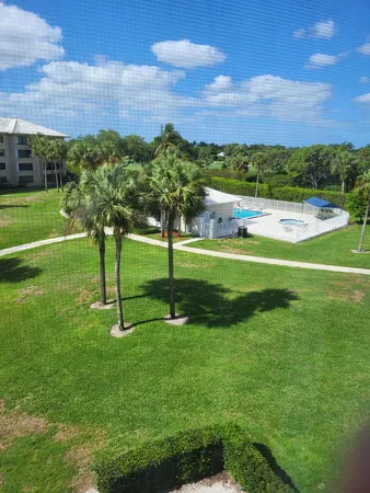 $2,200 | 3511 Village Boulevard, Unit 403, West Palm Beach, FL 33409