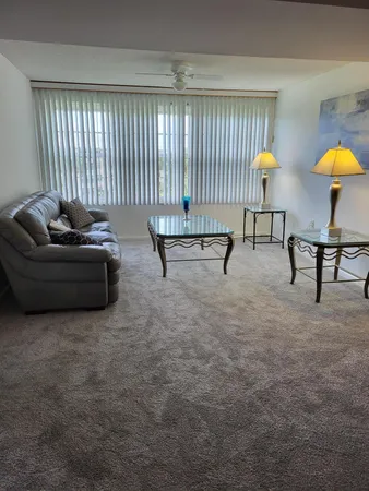 $2,200 | 3511 Village Boulevard, Unit 403, West Palm Beach, FL 33409