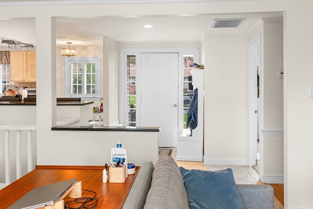 40 Carlson Avenue Newton, MA 02459 - Photo 16 of 21