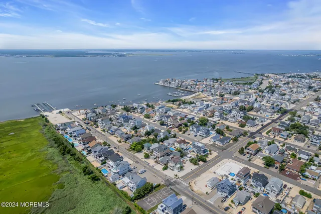 $4,169,400 | 210 24th Avenue, South Seaside Park, NJ 08752