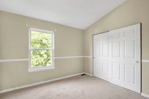 $2,800 | 1255 Huntington Drive, Mundelein, IL 60060