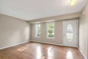 $2,800 | 1255 Huntington Drive, Mundelein, IL 60060