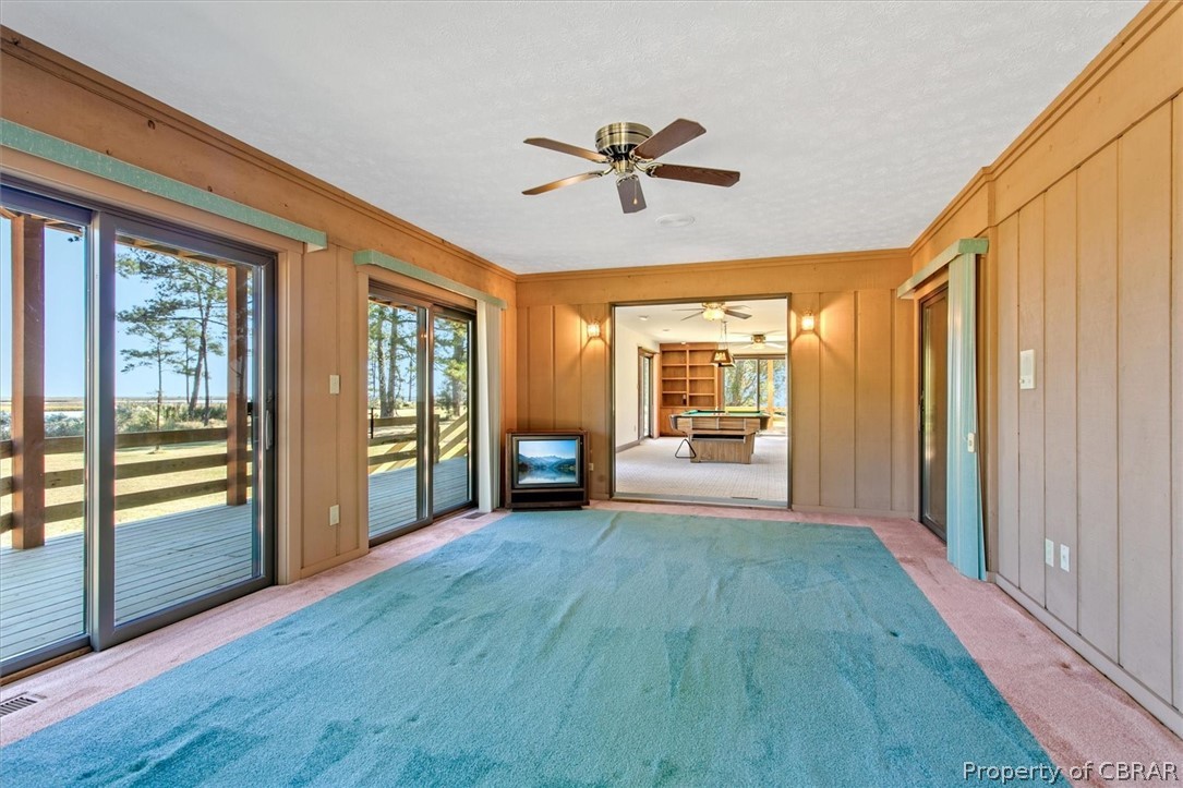 4203 Seaford Road Seaford, VA 23696 - Photo 6 of 50