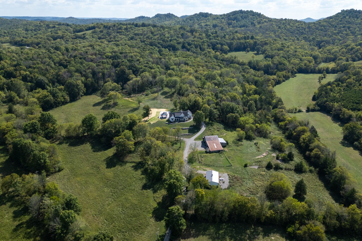 5535 Liberty Hill Road Alexandria, TN 37012 - Photo 2 of 68 Gallery Image 2
