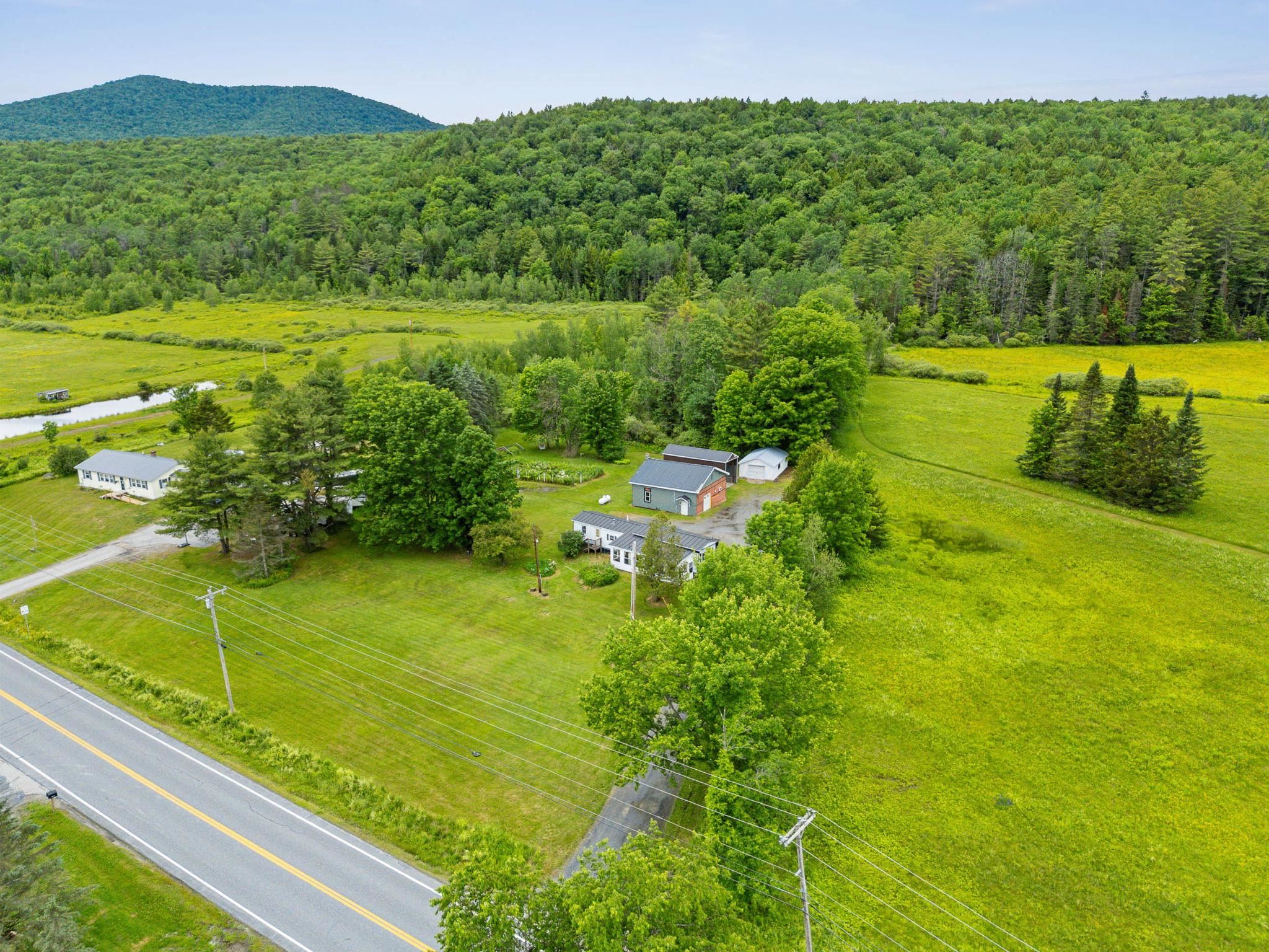 129 Worcester Village Road Worcester, VT 05682 - Photo 5 of 60