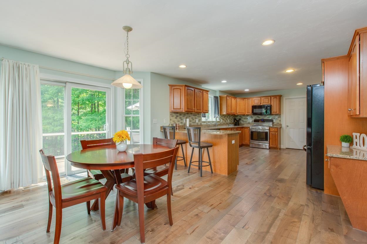44 Old Gage Hill Road Pelham, NH 03076 - Photo 8 of 40 Gallery Image 8