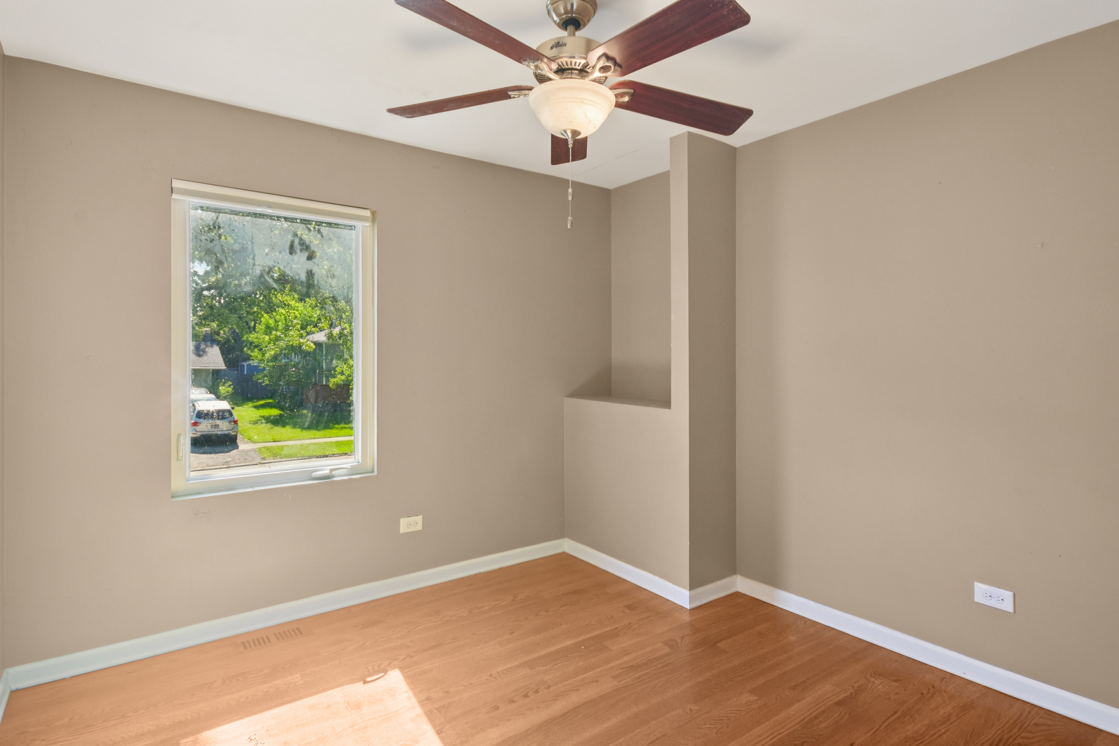 357 Sword Way Bolingbrook, IL 60440 - Photo 13 of 28 Gallery Image 13