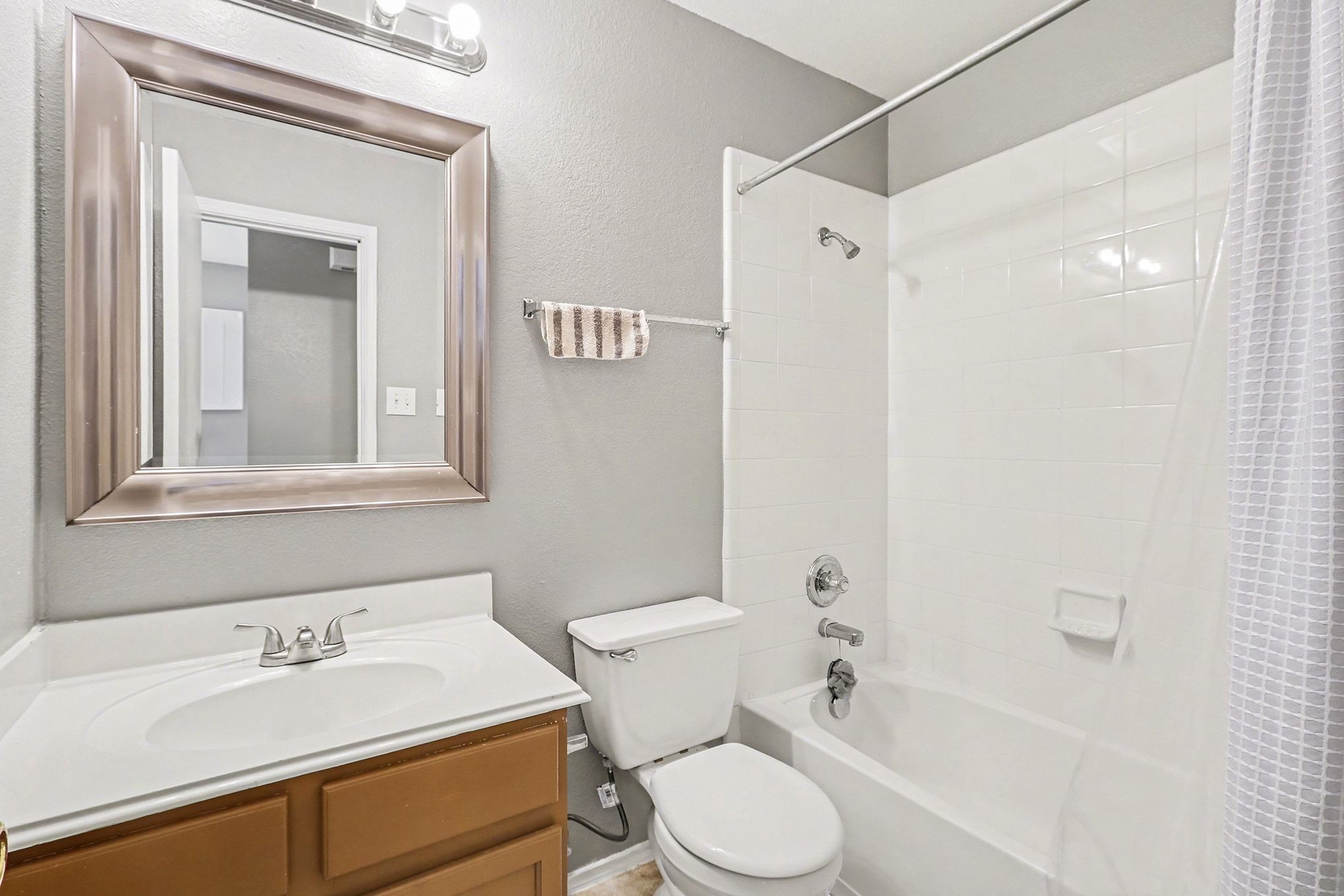 7922 Cedar View Street Baytown, TX 77523 - Photo 17 of 34