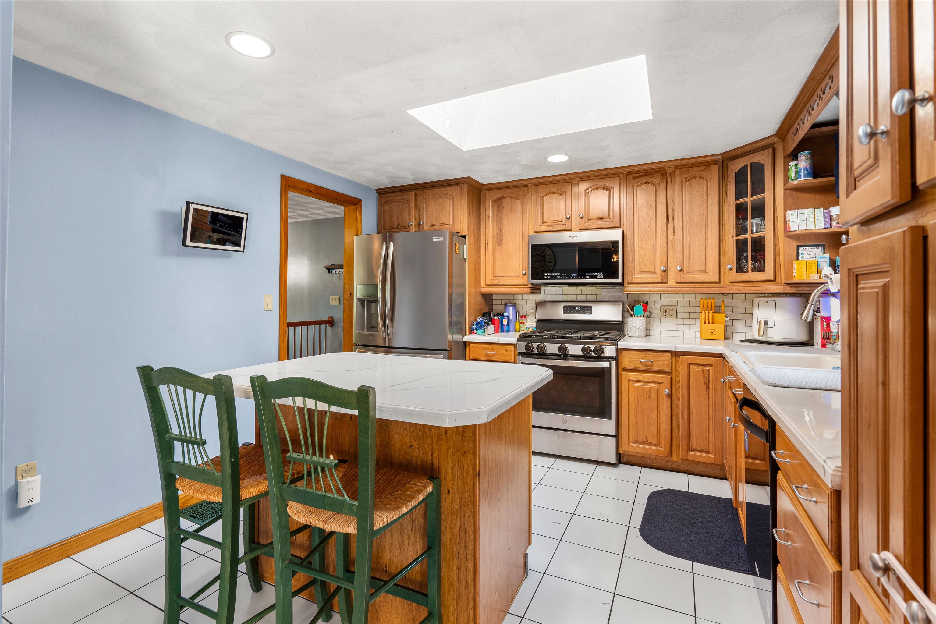 3 Kennedy Drive Pelham, NH 03076 - Photo 13 of 42