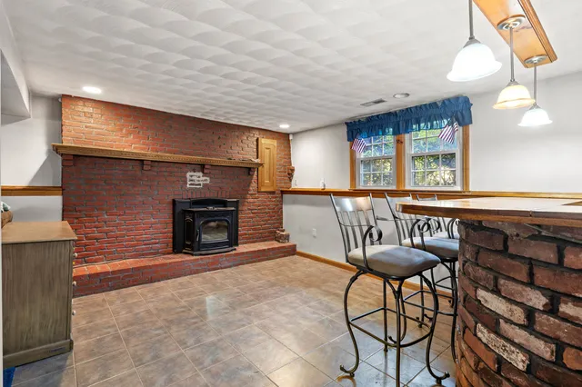 $615,000 | 3 Kennedy Drive, Pelham, NH 03076