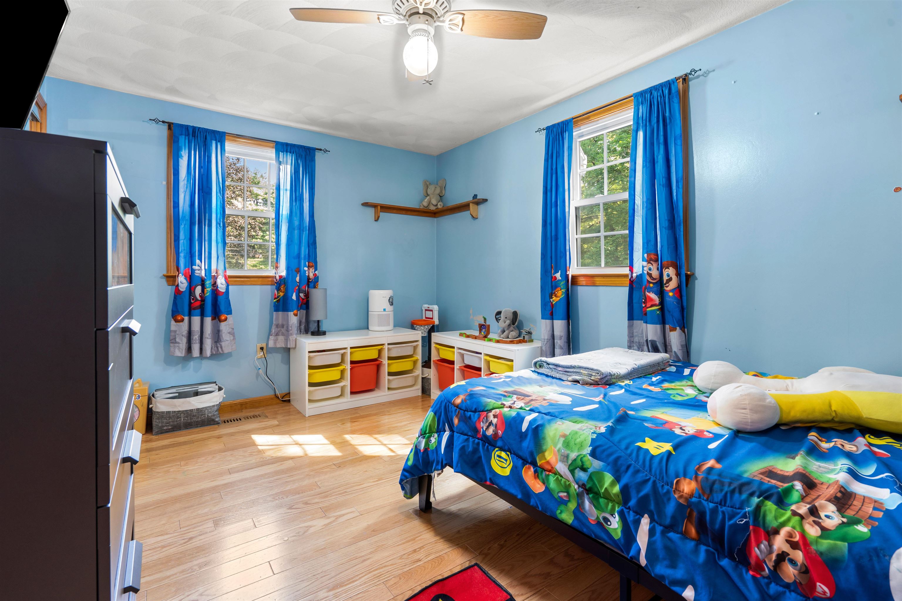 3 Kennedy Drive Pelham, NH 03076 - Photo 24 of 42