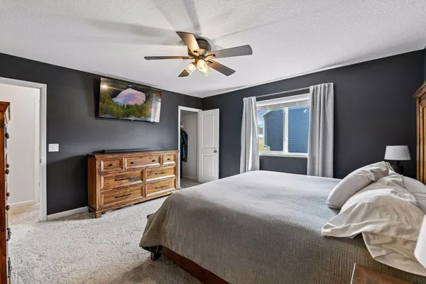 $419,900 | 940 Lakewood Trail, Norwood Young America, MN 55397