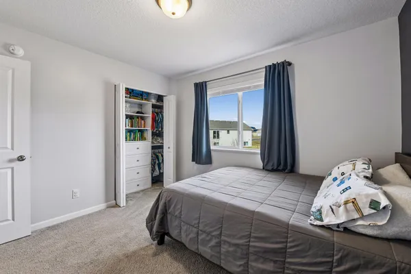 $419,900 | 940 Lakewood Trail, Norwood Young America, MN 55397