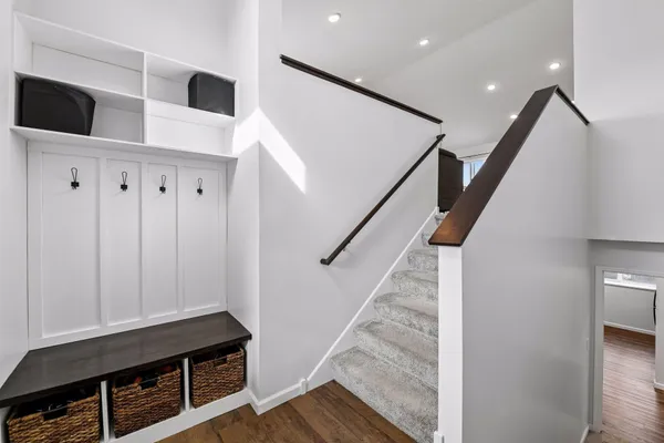 $419,900 | 940 Lakewood Trail, Norwood Young America, MN 55397