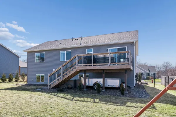 $419,900 | 940 Lakewood Trail, Norwood Young America, MN 55397